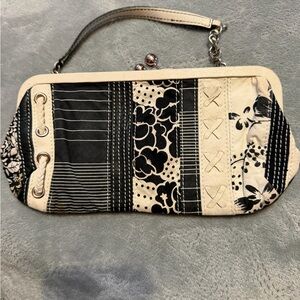 Fossil Genuine Leather Kisslock Clutch Black Cream Patchwork Wristlet